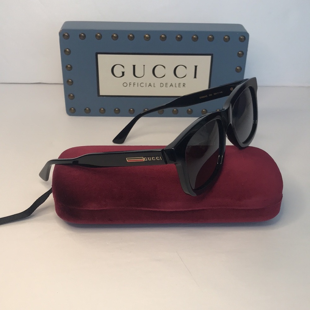 GUCCI Grey Square Men's Sunglasses
GG0824S 005 55 - Picture 14 of 16